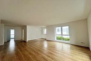 SO BUNT WIE DAS LEBEN!
2 Zimmer