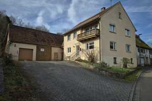 Ein-/Zweifamilienwohnhaus mit sehr viel Spielraum  – Ansbach (Kreis) – Vorschaubild 1