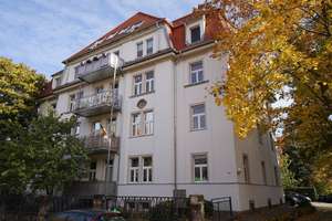 Helle 3-Zimmer-Wohnung mit Balkon in Dresden-Cotta