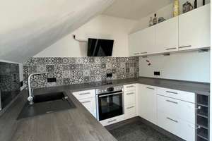 Helle Dachgeschosswohnung mit Balkon – Wohnen zum Wohlfühlen – Gartenstraße 68, 85757 Karlsfeld – Vorschaubild 12