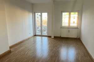 3-Zimmer-Dachgeschosswohnung mit Balkon – Nymphenburger Str. 98, 80636 München – Vorschaubild 3