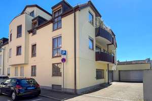 Dachgeschoss-Juwel mit 3 Balkonen & Achalm-Blick - Südstadt Reutlingen – Die vollständige Adresse der Immobilie erhältst du vom Anbieter., 72764 Reutlingen-Mitte, Reutlingen – Vorschaubild 2
