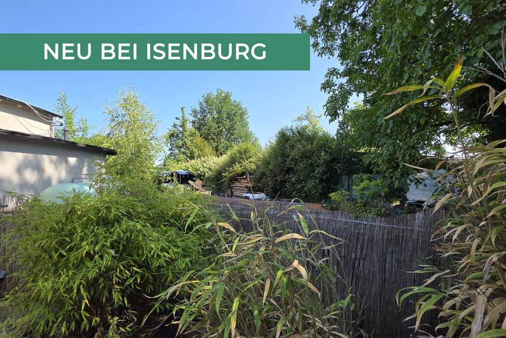 Großes Baugrundstück in dritter Reihe -
Ruhe und Grün mit Anbindung