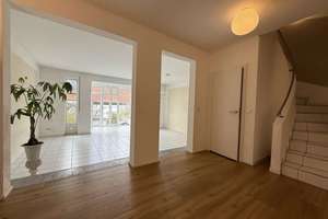 Modernes Reihenmittelhaus in bester Lage von Adelsried, Provisionsfrei direkt vom Eigentümer – Die vollständige Adresse der Immobilie erhältst du vom Anbieter., 86477 Adelsried – Vorschaubild 3