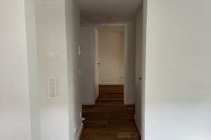 Zweitbezug nach Kernsanierung - charmante 3-Zimmer-Wohnung in Frankfurt/ Bornheim (DG) – Dahlmannstraße 58, 60385 Ostend, Frankfurt am Main – Vorschaubild 4