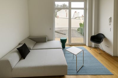 Helles 2-Zimmer Apartment im 1. OG mit Balkon - 4% IST-Rendite