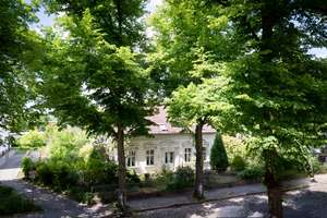 Repräsentative Villa mit Remise in Berlin-Britz (Neukölln) mit 9,5 Zimmern