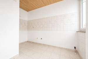 Wohnen über den Dächern Nürnbergs – 8. OG, zwei Balkone & Tiefgarage – Die vollständige Adresse der Immobilie erhältst du vom Anbieter., 90402 Tullnau, Nürnberg – Vorschaubild 11