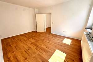 Provisionsfrei – Sanierte 2-Zimmer-Wohnung in Nürnberg – Landgrabenstraße 19, 90443 Steinbühl, Nürnberg – Vorschaubild 3