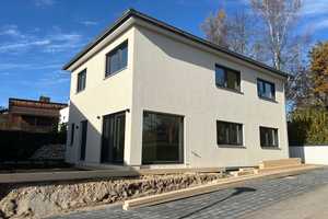 Vermietetes Einfamilienhaus (KfW40) mit Bergblick in guter Stadtrandlage – Traunstein (Kreis) – Vorschaubild 2