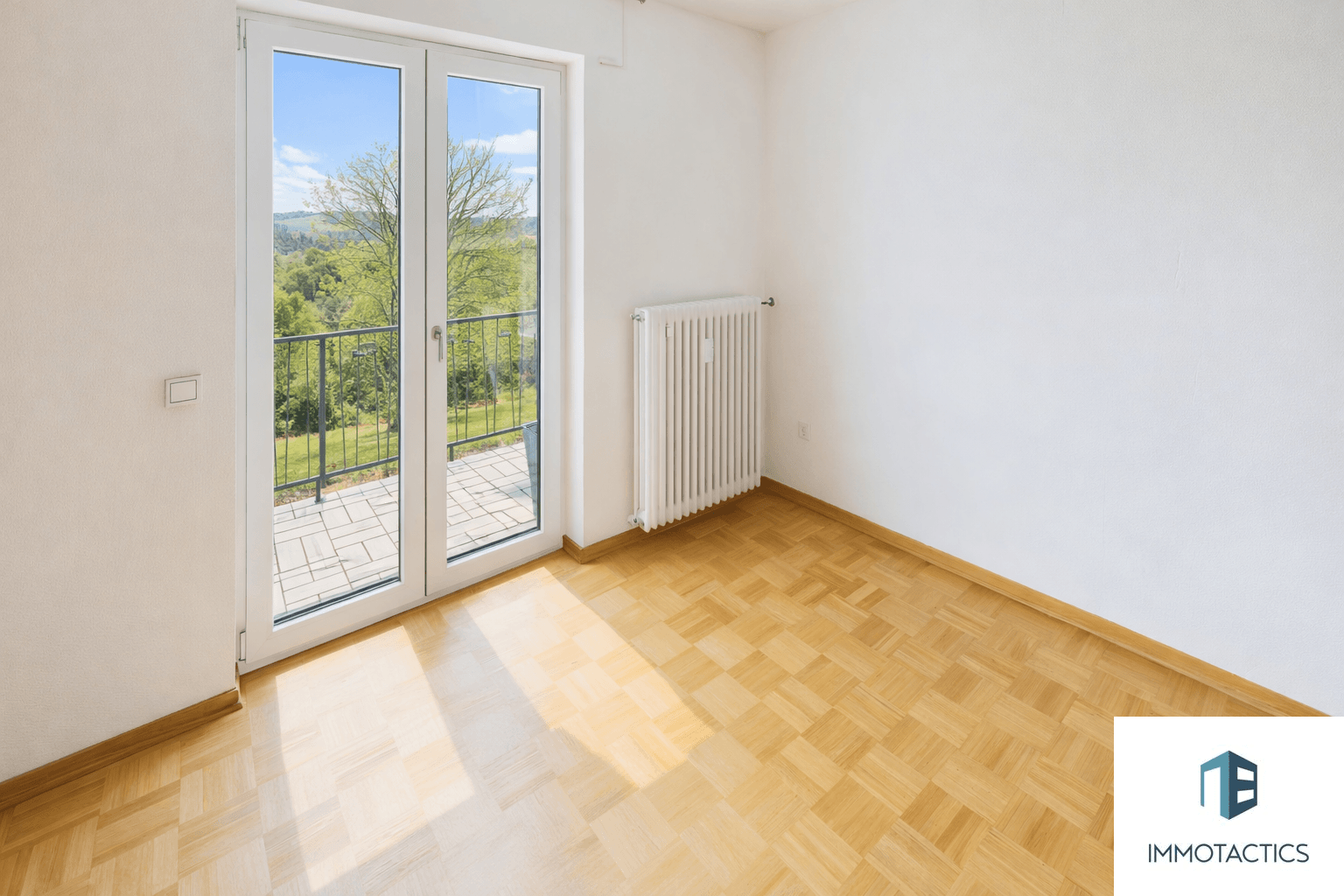 Immobilie in Guldental - Einfamilienhaus mit umlaufendem Balkon und zwei großen Maxi-Garagen und Weitblick in Guldental - Bild 3