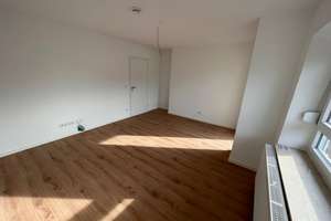 Neuwertige vier Zimmer Wohnung in Ingolstadt, Suedost – Die vollständige Adresse der Immobilie erhältst du vom Anbieter., 85053 Südost, Ingolstadt – Vorschaubild 7