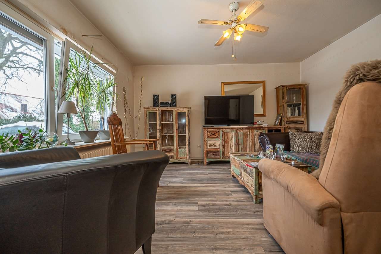 Immobilie in Schortens - Attraktives Entwicklungspotenzial auf 1.764 m² Grundstück - Bild 1