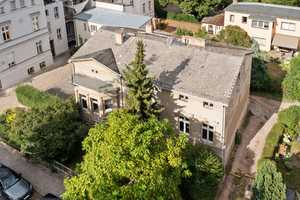 Denkmalgeschützte sanierungsbedürftige Villa in Potsdamer Innenstadt – Potsdam – Vorschaubild 2