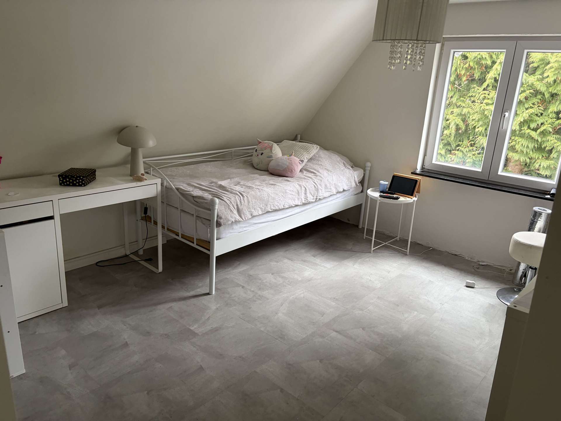 Immobilie in Osterrönfeld - Wohnhaus mit 6 Zimmern für die große Familie in beliebter Wohnlage nahe des NOK - Bild 2