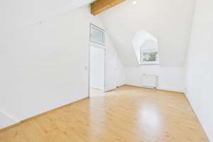 Ruhige Lage in Mainz Laubenheim mit Terrasse, Balkon und eigener Garage – Die vollständige Adresse der Immobilie erhältst du vom Anbieter., 55130 Laubenheim, Mainz – Vorschaubild 8