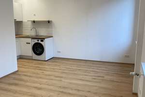 KOMPLETT NEU RENOVIERT! Inkl. Küchen mit Waschmaschine/Kühlschrank – Kriegsstr 290, 76135 Weststadt, Karlsruhe – Vorschaubild 3