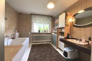 Bauernhaus bei Homberg/Efze: 260 m² Wohnfläche, Scheune und Stallungen warten auf Sie! – Die vollständige Adresse der Immobilie erhältst du vom Anbieter., 34576 Homberg (Efze) – Vorschaubild 5