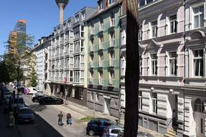 Traumhafte 3-Zimmer Altbauwohnung im beliebten Lorettoviertel (40219 Düsseldorf) – NUR TAUSCH – Wilhelm-Tell-Straße 2, 40219 Unterbilk, Düsseldorf – Vorschaubild 2