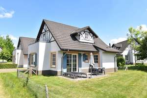 Wunderbares Ferienhaus 574 in schöner Umgebung – Am Kellerborn 1-574, 56812 Cochem – Vorschaubild 1