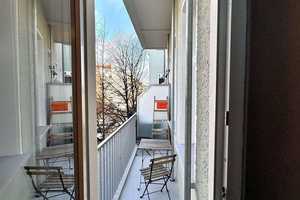 Kernsanierte Altbauwohnung mit Balkon & Design-Küche im begehrten Prenzlauer Berg – Berlin – Vorschaubild 10