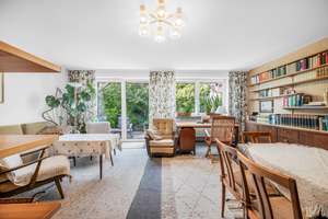 Familienfreundliches Reihenmittelhaus mit Charakter und Ausbaupotenzial – Die vollständige Adresse der Immobilie erhältst du vom Anbieter., 81476 Forstenried, München – Vorschaubild 2