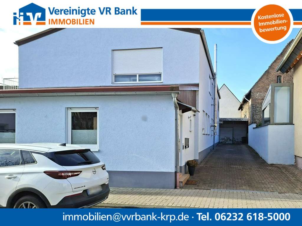 Immobilie in Dudenhofen - Etagenwohnung ca. 78 m² im alten Ortsgebiet - Bild 0