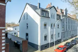 Investieren Sie in Qualität: Top instandgehaltenes 6-Familienhaus mit Mietsteigerungspotential! – Herne – Vorschaubild 4