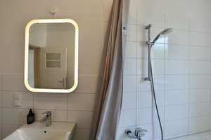 EINZIEHEN & SICH WOHLFÜHLEN - GUTER SCHNITT & SCHÖNE DIELEN - SUPER INFRASTRUKTUR & WASSERNÄHE – Gorkistr. 36. ff, 13509 Tegel, Berlin – Vorschaubild 10