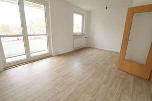 helle 3-Raumwohnung mit Balkon und Wanne – Irkutsker Straße 179, 9119 Kappel, Chemnitz – Vorschaubild 6