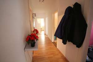 Handwerker aufgepasst! Sanierungsbedürftiges Mehrfamilienhaus in zentraler Lage in Dillingen! – Die vollständige Adresse der Immobilie erhältst du vom Anbieter., 89407 Dillingen an der Donau – Vorschaubild 4