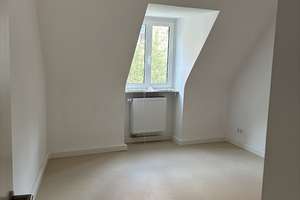 Wohnen neben der Burg - lichtdurchflutete Dachgeschosswohnung – Untere Söldnersgasse 1, 90403 Altstadt, St. Sebald, Nürnberg – Vorschaubild 8