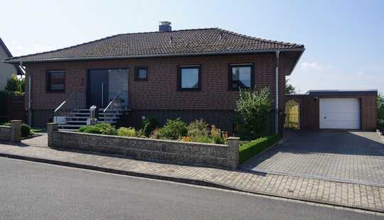 Bild von Gut geschnittener Bungalow mit freiem Blick 