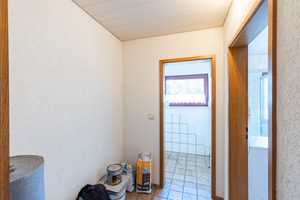 Großzügiges Mehrfamilienhaus mit Gewerbe und Potenzial! – Hohenlohekreis – Vorschaubild 23