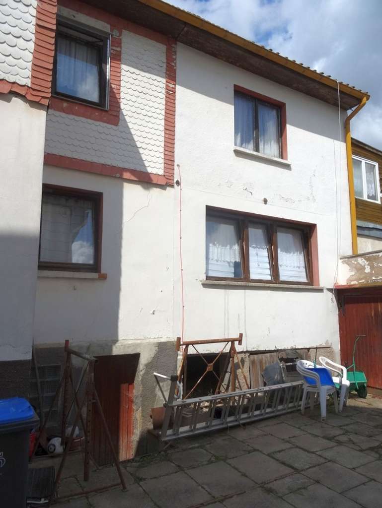 Immobilie in Bad Salzungen - Nur 70% vom VKW für ren.-bedürftiges ZFH in Bad Salzungen. PROVISIONSFREI ! - Bild 2