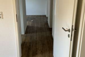 Frisch sanierte Dachgeschosswohnung mit 76 m² Wohnfläche – Nordstraße 18, 42105 Elberfeld, Wuppertal – Vorschaubild 3