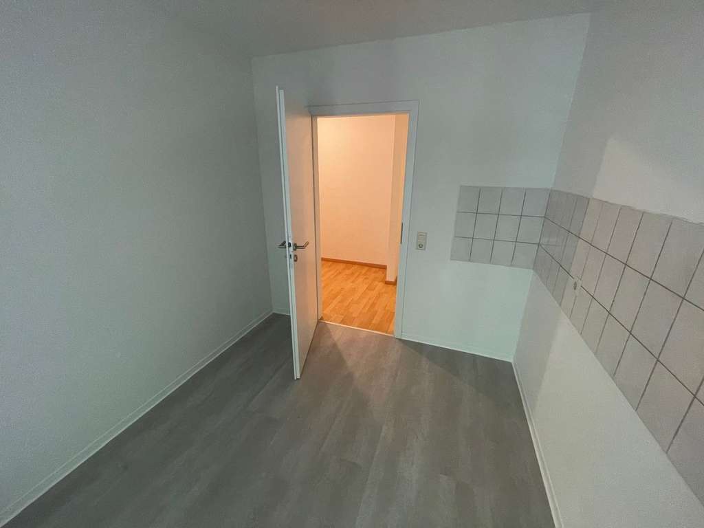 Immobilie in Leimen - Schöne & gut vermietete 2-Zimmerwohnung in Hanglage von Leimen - Bild 4