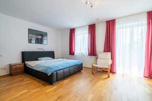 Mehrgenerationenhaus - Ensemble aus zwei Haushälften und 1.608 m² großem Grundstück in Schongau! – Weilheim-Schongau (Kreis) – Vorschaubild 4