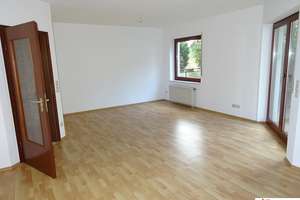 Renoviertes Reihenendhaus mit Garage in Bielefeld Sennestadt, Heideblümchen! – Die vollständige Adresse der Immobilie erhältst du vom Anbieter., 33689 Sennestadt, Bielefeld – Vorschaubild 2