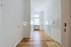 BEZUGSFREI: 3-Zi.-Altbauwohnung, Balkon, Stuck, Dielen für den individuellem Gestaltungsspielraum! – 10713 Wilmersdorf, Berlin – Vorschaubild 32