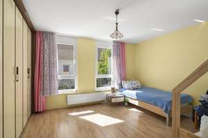 Modernes Familienidyll in Offenbach: 5 Zimmer, Garten & Top-Energiebilanz in Bahnhofsnähe – 63069 Friedrichsweiher, Offenbach am Main – Vorschaubild 7