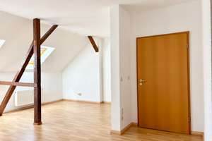 Gablenz * frisch renovierte 2 Zimmer * Dachgeschoss * offene Küche * frei – Reineckerstraße 23, 9126 Gablenz, Chemnitz – Vorschaubild 2