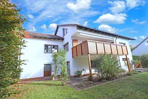 TOP Lage! Großzügiges Wohnhaus mit Einliegerbereich, Südgarten und herrlicher Aussicht  – Die vollständige Adresse der Immobilie erhältst du vom Anbieter., 92637 Rehbühl, Weiden in der Oberpfalz – Vorschaubild 3
