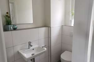 Modernes Reihenendhaus mit 3 Terrassen & Garten – ideal für Familien & Expats – Hindenburgstraße 12, 71263 Weil der Stadt – Vorschaubild 6