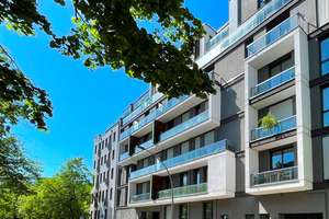 Exklusive 2-Zimmer-Whg. mit EBK, Parkett & Balkon im    "John Park"..... MITTEN IN MITTE – Scharnhorststr. 30, 10115 Mitte (Ortsteil), Berlin – Vorschaubild 2