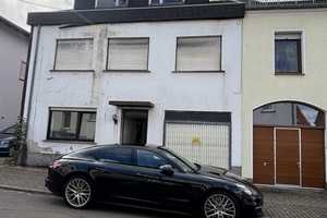 Mehrfamilienhaus stark sanierungsbedürftig, WPB mit iSFP – Nußgartenstraße 70, 66806 Saarlouis (Kreis) – Vorschaubild 1