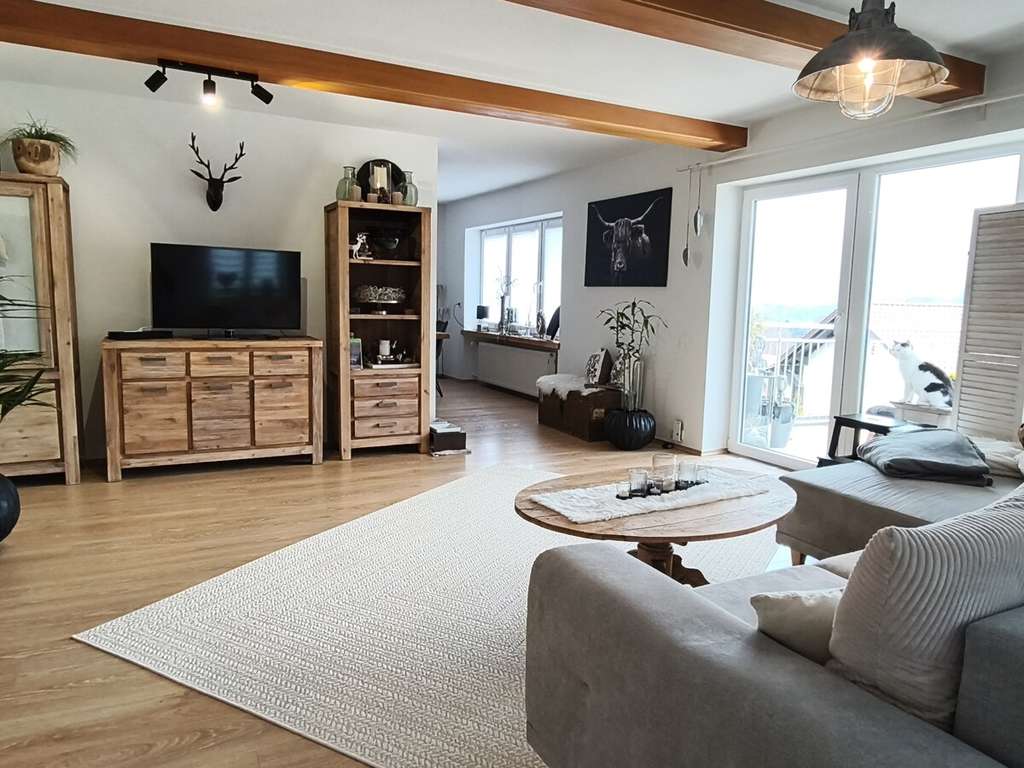 Immobilie in Gotteszell - Modernisiertes Einfamilienhaus m. herrlichem Panoramablick in naturnaher Wohnlage b. Gotteszell - Bild 3