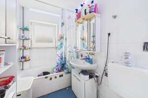 Property thumbnail 7