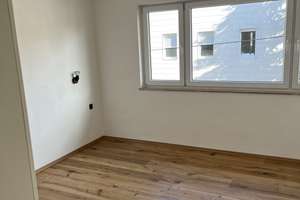 Wohnen mit Charakter: 3,5-Zimmer-Wohnung in Stuttgart-Hedelfingen – Heimgartenstraße 26, 70329 Hedelfingen (Ortsteil), Stuttgart – Vorschaubild 11