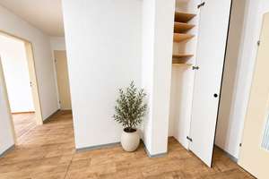**4 Zimmer mit vielen Möglichkeiten - plus Balkon zum Wohlfühlen** – 70567 Möhringen-Ost, Stuttgart – Vorschaubild 7